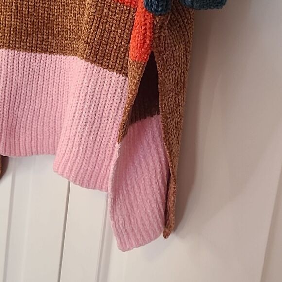 Urban Outfitters Pink Blue Brown Color blocked Cropped Sweater Size L - Picture 7 of 9